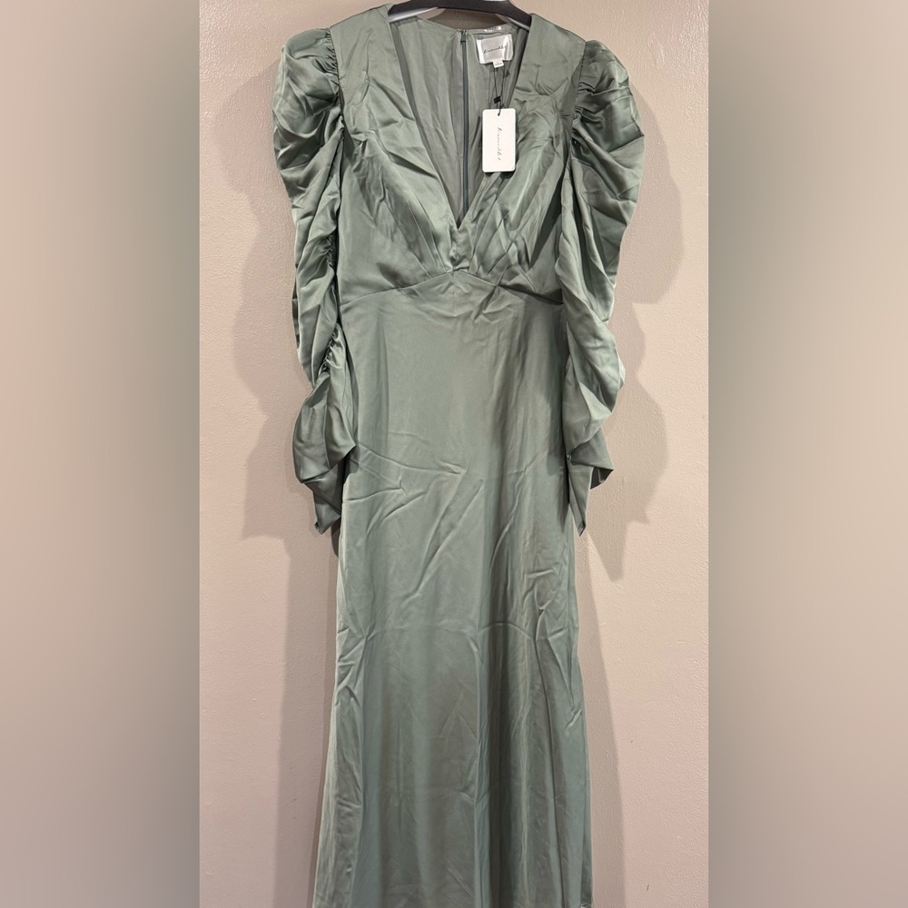 NWT Line and Dot Dress light silver Green color Size Large